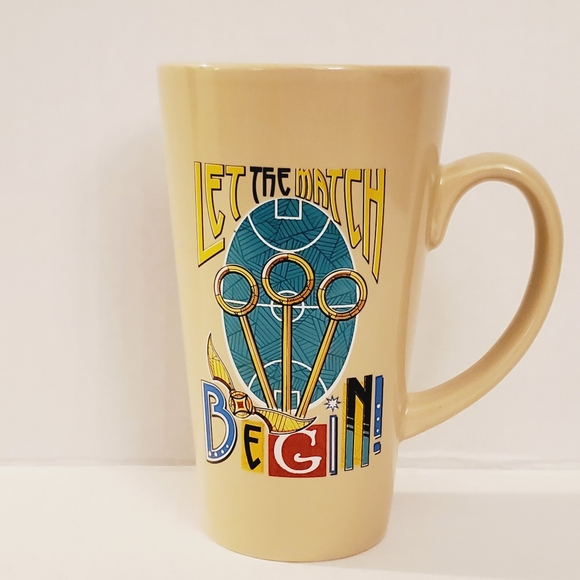Harry Potter: Let The Match Begin! Ceramic Mug - Picture 1 of 6
